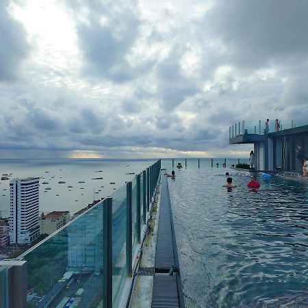 The Base Pattaya 芭提雅基地公寓 Exterior foto